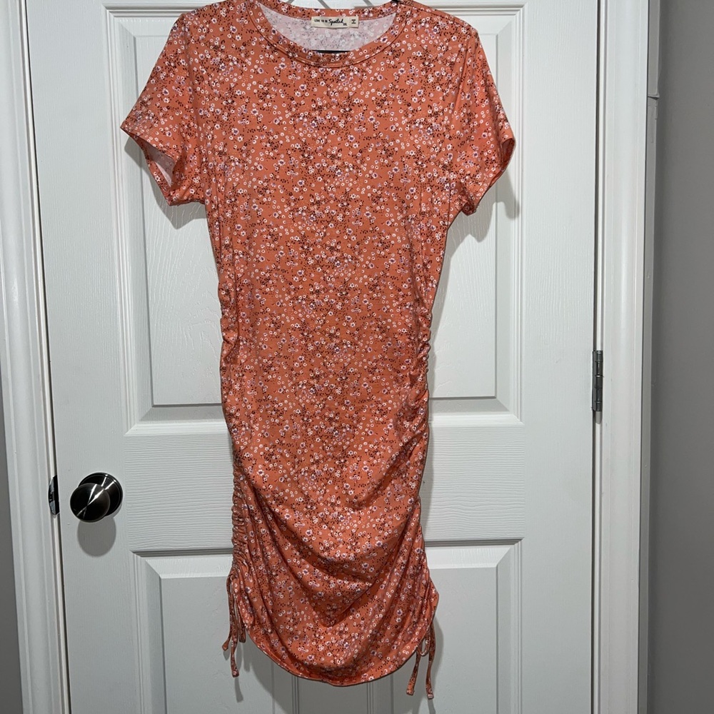 Cinched side floral bodycon dress